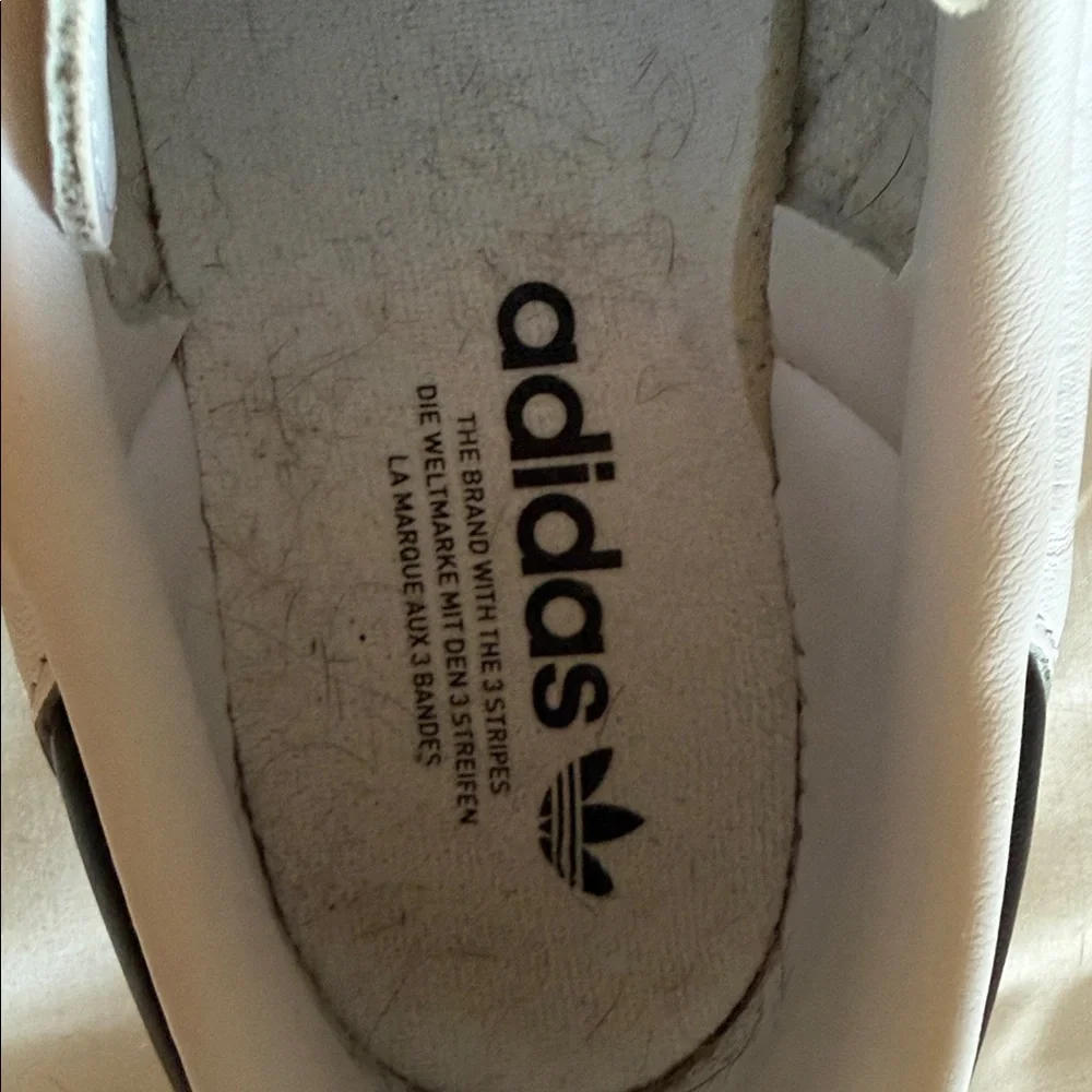Adidas Men's Samba White and Black Sneakers - Picture 6 of 10